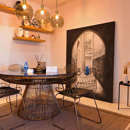 Appartement de prestige climatisé à l'hivernage 400m de la Gare Marrakesh Extérieur photo