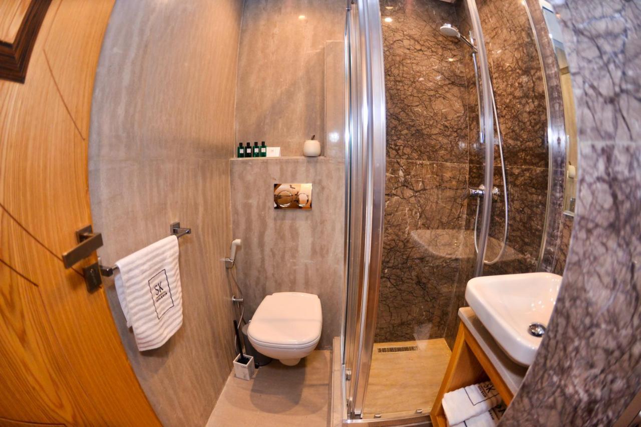 Appartement de prestige climatisé à l'hivernage 400m de la Gare Marrakesh Extérieur photo
